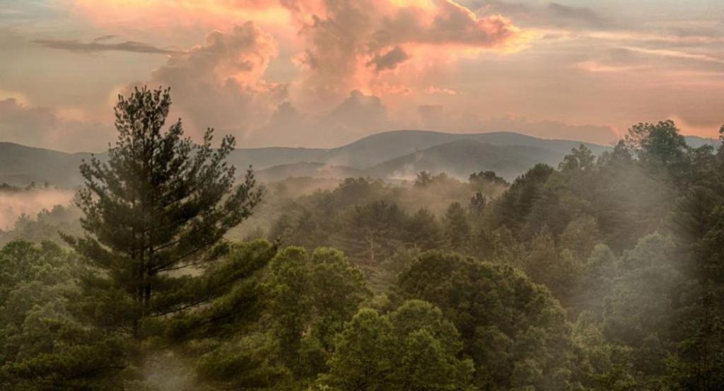 Long Mountain Lodge Bed & Breakfast Dahlonega Exterior foto