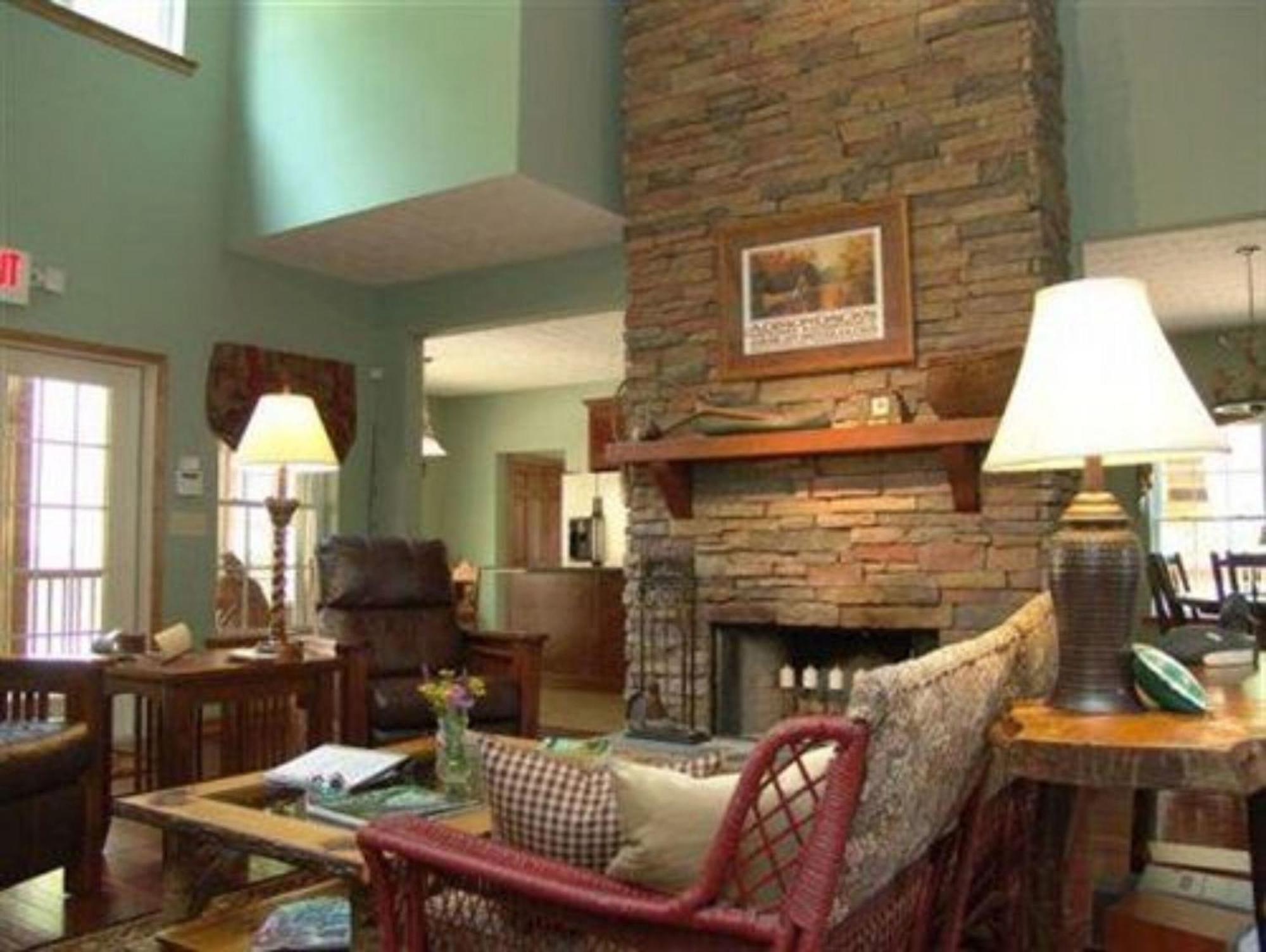 Long Mountain Lodge Bed & Breakfast Dahlonega Exterior foto