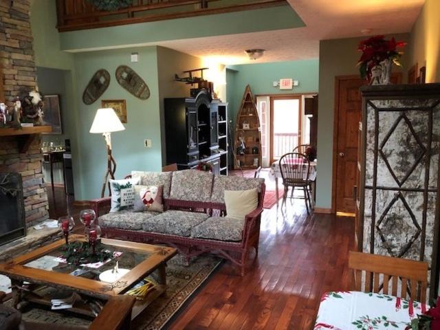 Long Mountain Lodge Bed & Breakfast Dahlonega Zimmer foto
